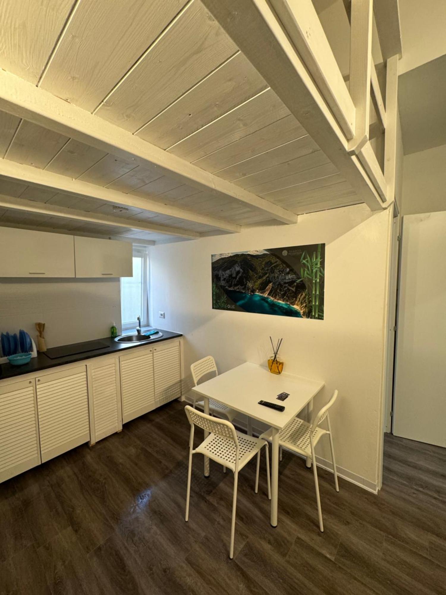 Lime Apartments - Bamboo Alghero Bagian luar foto